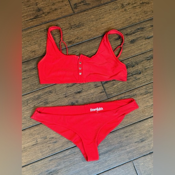 Frankie's Bikinis Red Sporty Bikini size L and XL - Picture 1 of 10